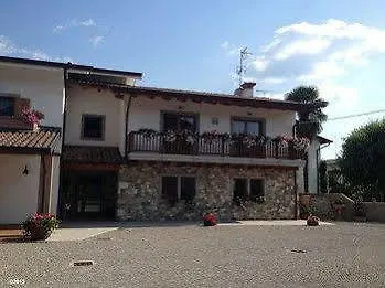 مزرعة للإقامة Bressani